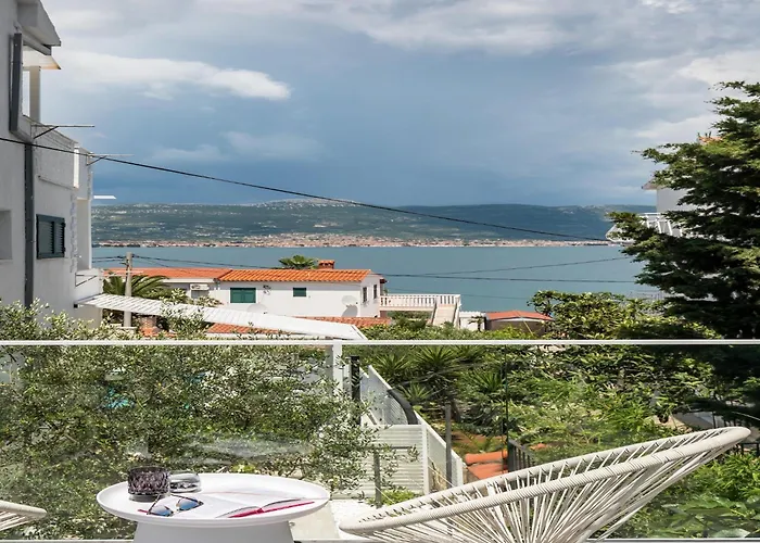 5 Km From S Center Trogir